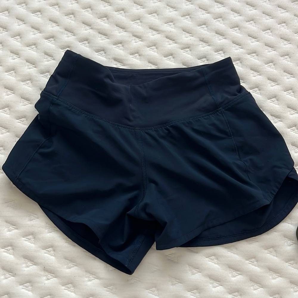 navy blue speed up shorts, 2.5 lululemon
